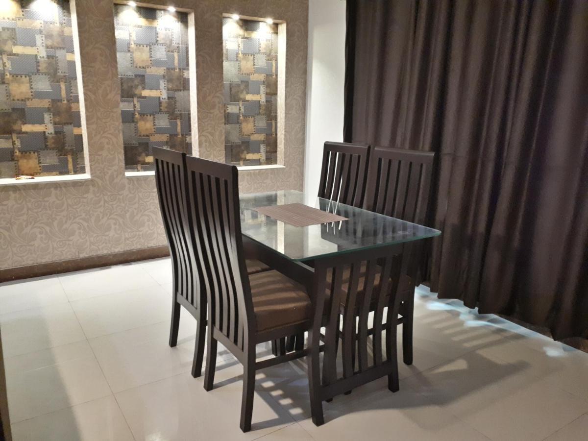 Fully Serviced Holiday Home Near Lahore Ring Road Eksteriør billede