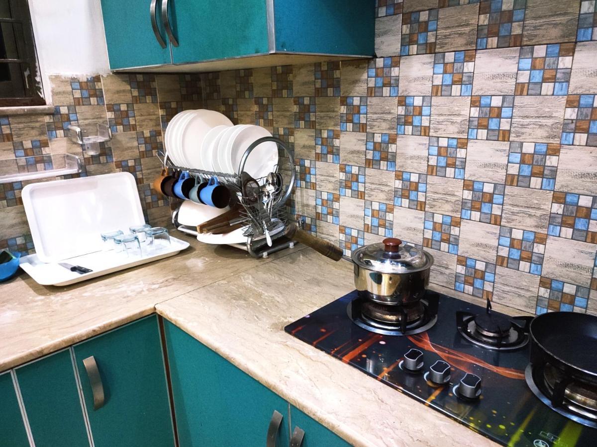 Fully Serviced Holiday Home Near Lahore Ring Road Eksteriør billede